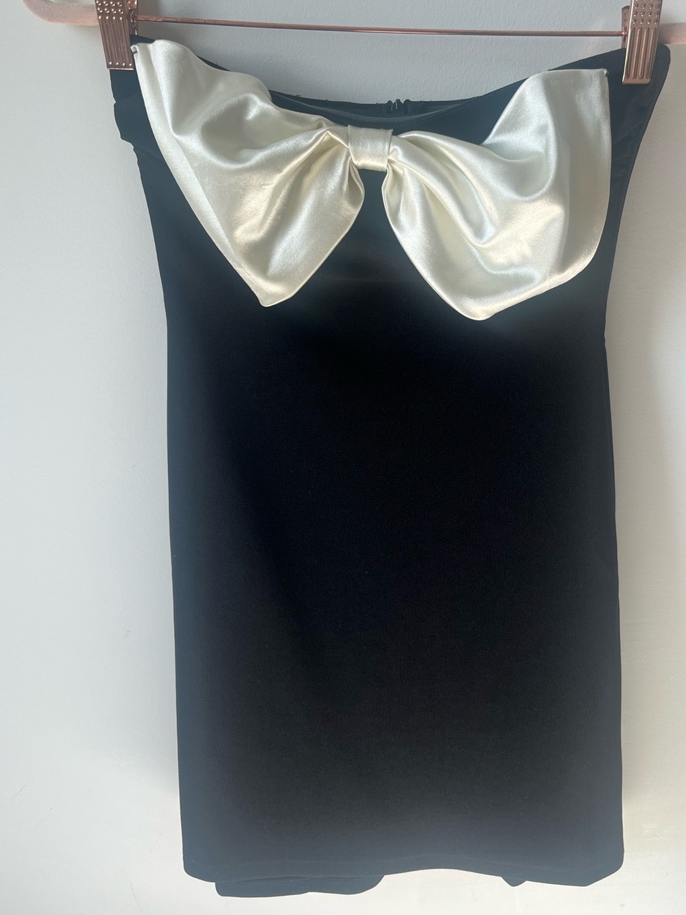 Lucy in the Sky Black Strapless Top with Ivory Bow, NWT